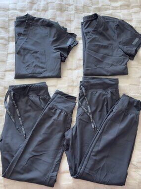 Med Couture Insight Scrubs